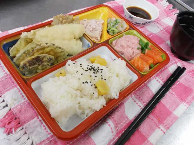 敬老会お弁当